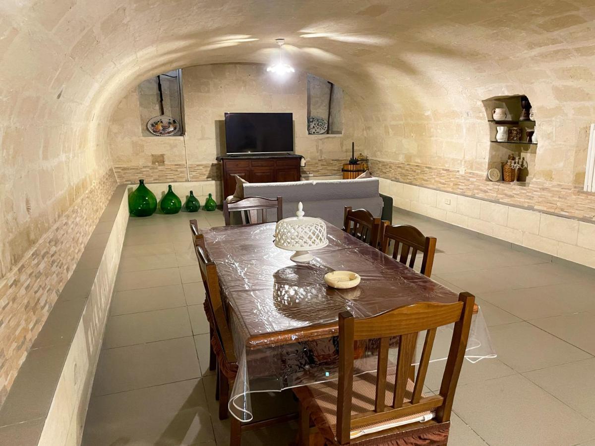 La Perla Di Tufo Villa Matera Luaran gambar